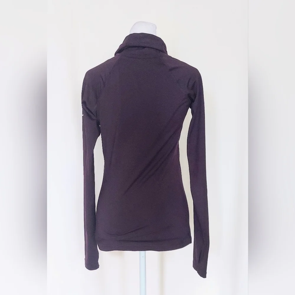 Nike Pro Drifit Small Athletic Run Base Layer Purple Mock Turtleneck Top Purple